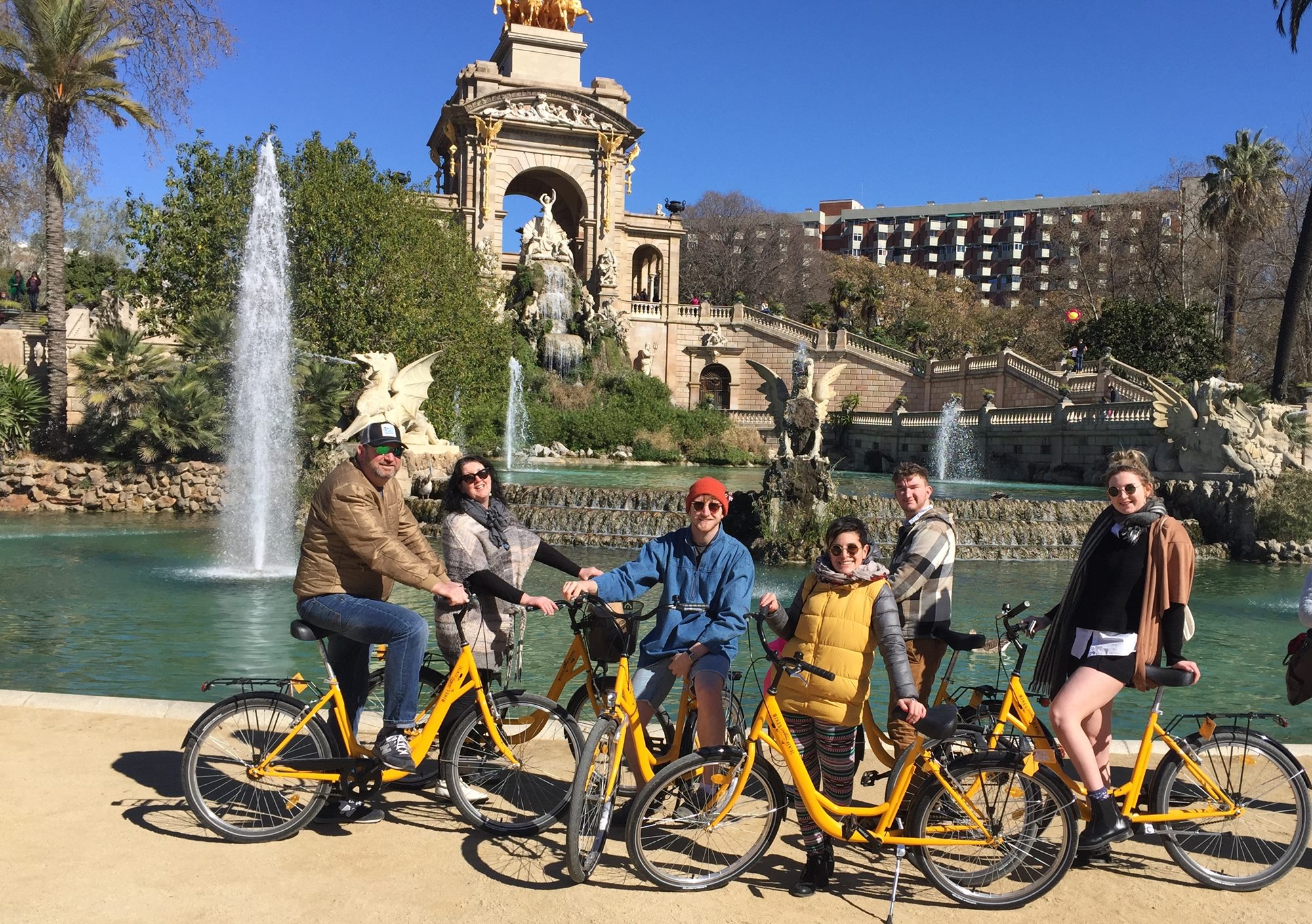 reserve hire online Private Bike Tours visits in Barcelona